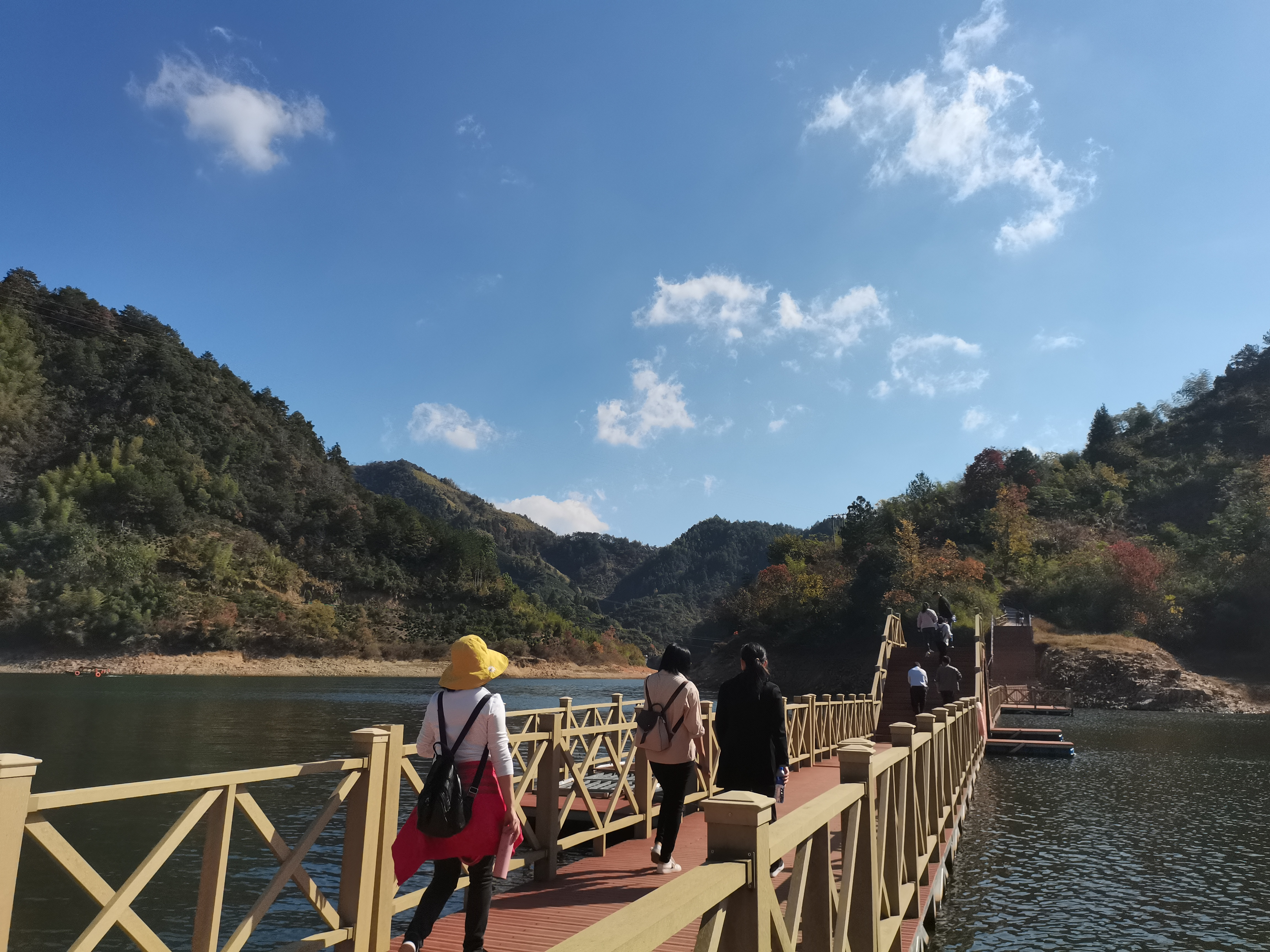 http://www.bzosl.cn/hsdt/208.html